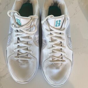NIKE Sabrina 2 white noise. Woman’s size 8.5.
